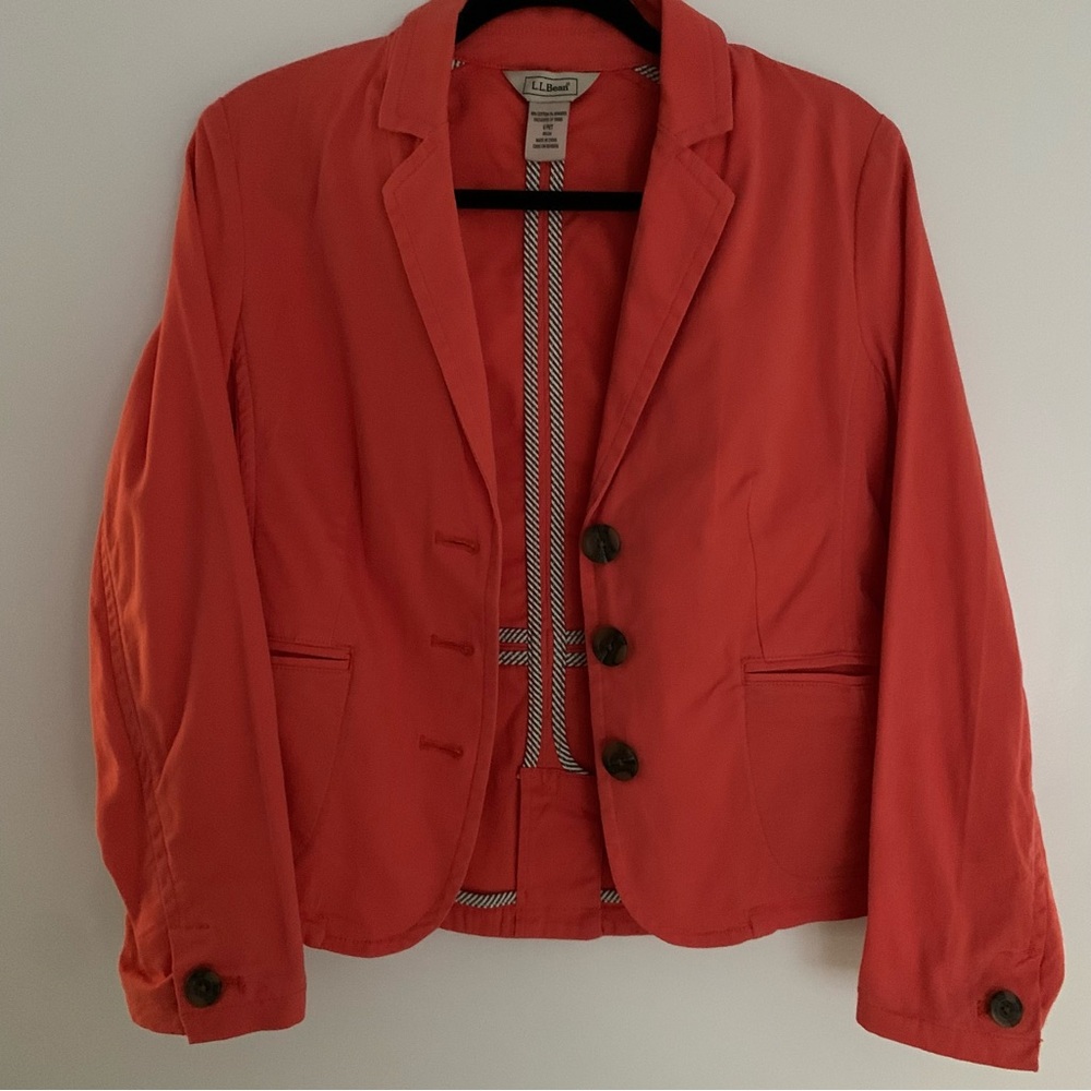 LL Bean lovely salmon color blazer. 6P Worn a couple of times.